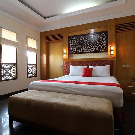 Reddoorz Plus Near Tugu Jogja 2 Yogyakarta Exteriér fotografie