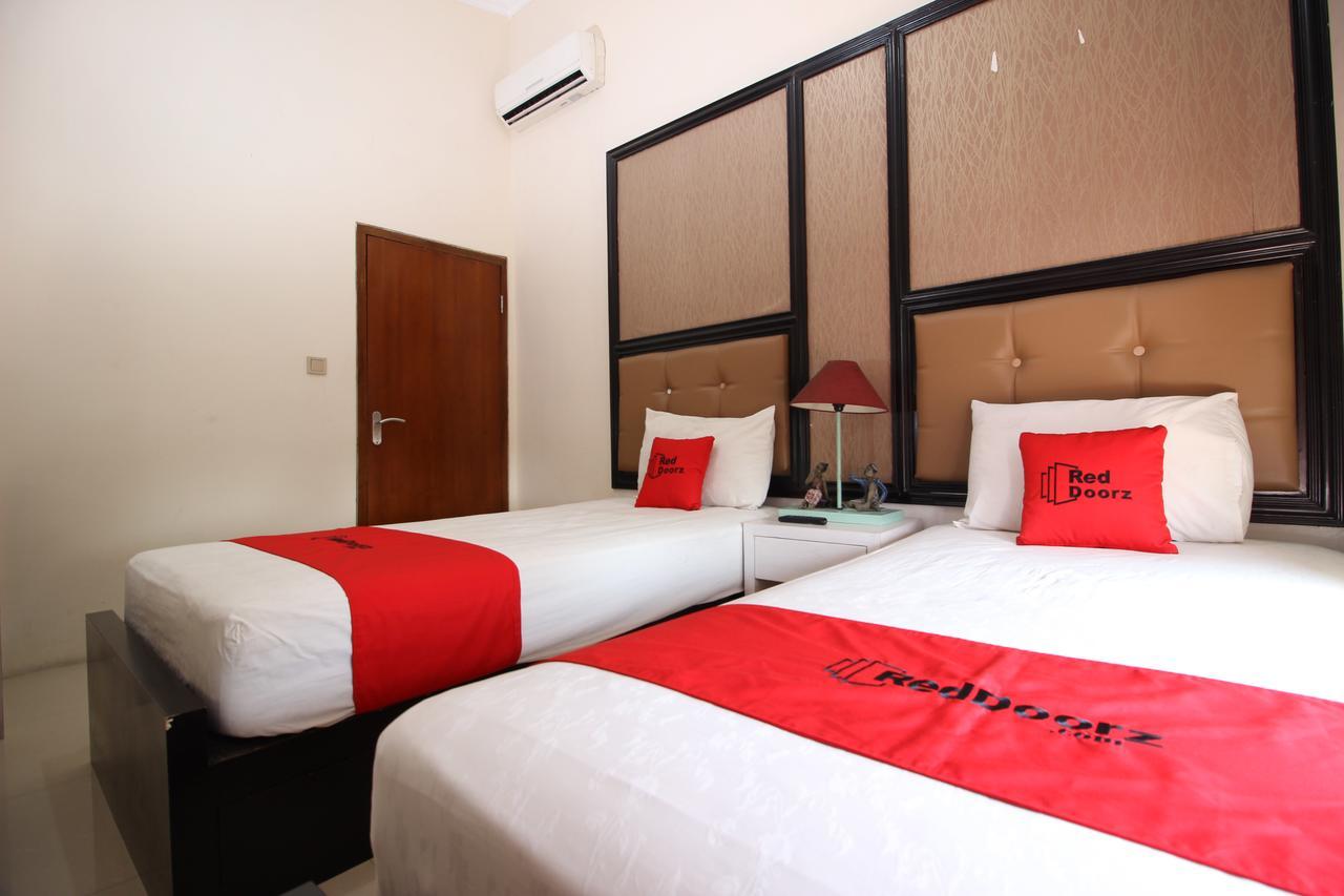 Reddoorz Plus Near Tugu Jogja 2 Yogyakarta Exteriér fotografie