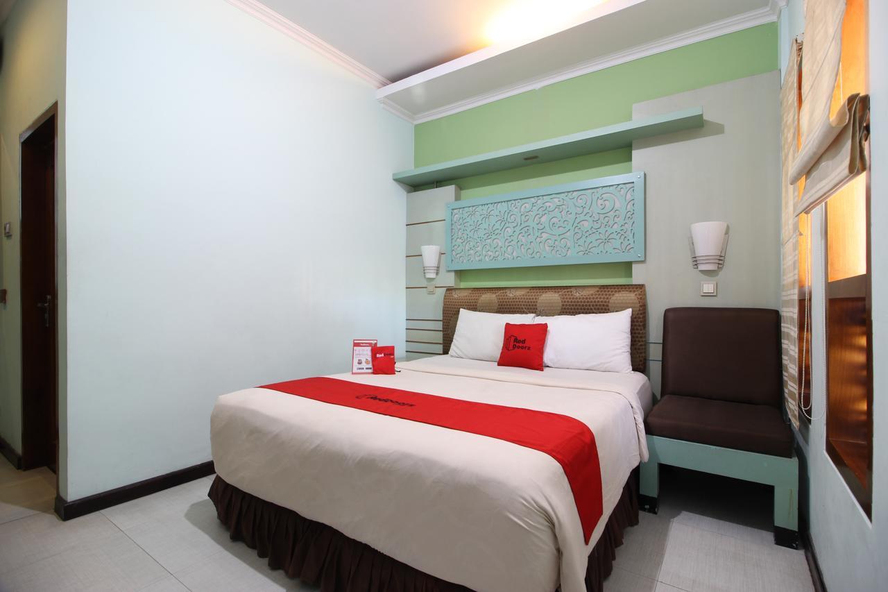 Reddoorz Plus Near Tugu Jogja 2 Yogyakarta Exteriér fotografie