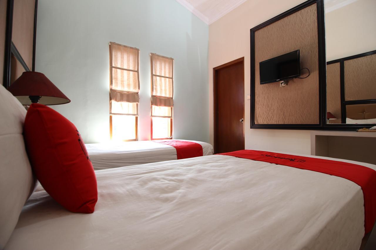 Reddoorz Plus Near Tugu Jogja 2 Yogyakarta Exteriér fotografie
